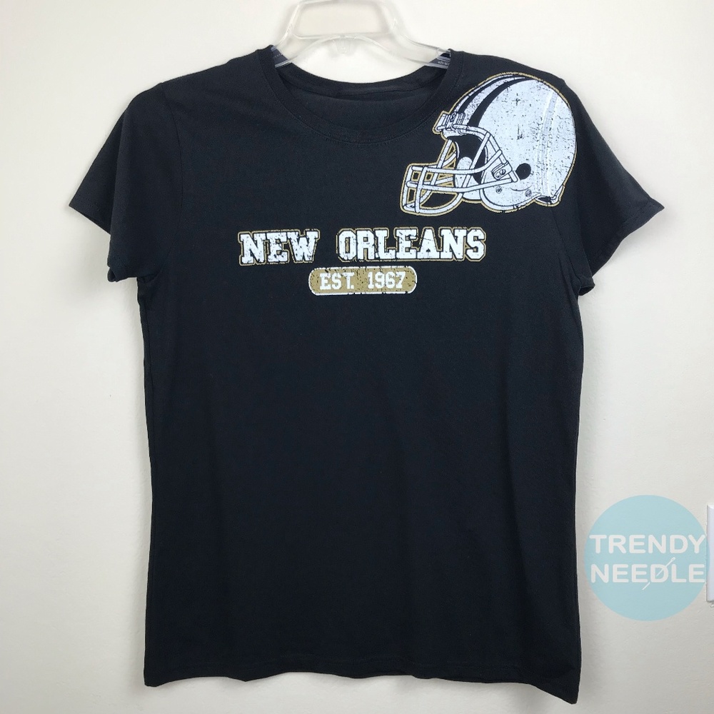 Football Helmet NEW ORLEANS T-Shirt NWOT A0024
